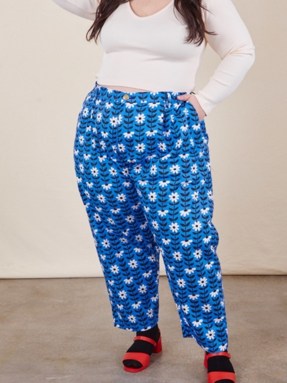 Big Bud Press Blue 70s vibe daisy chain trousers 4XL Petite